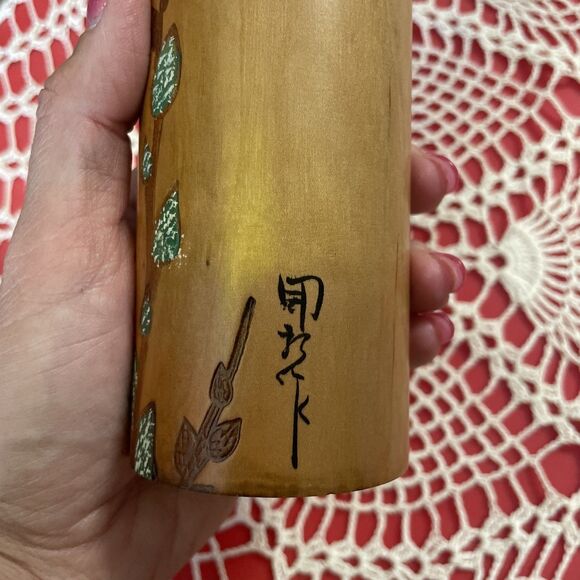 Vintage USABURO Kokeshi Wooden Doll Signed Willow Buds Pattern  7.5” - Picture 4 of 6